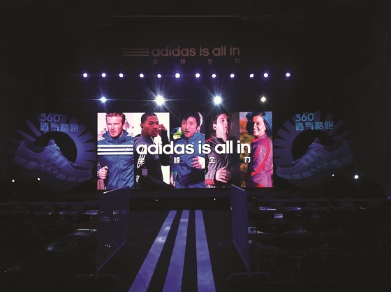 adidas发布会.jpg